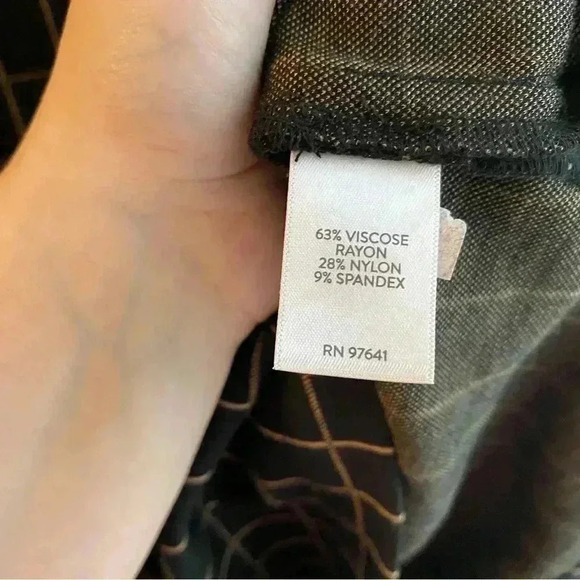 NWT J. Jill Ponte Knit Button Sleeve Top Blouse Black Camel Size Medium - Picture 9 of 10